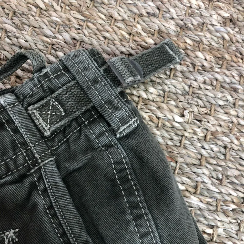 Gap kids khaki cargo shorts